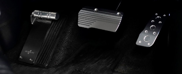 トヨタ ヴェルファイア(ANH20W)
