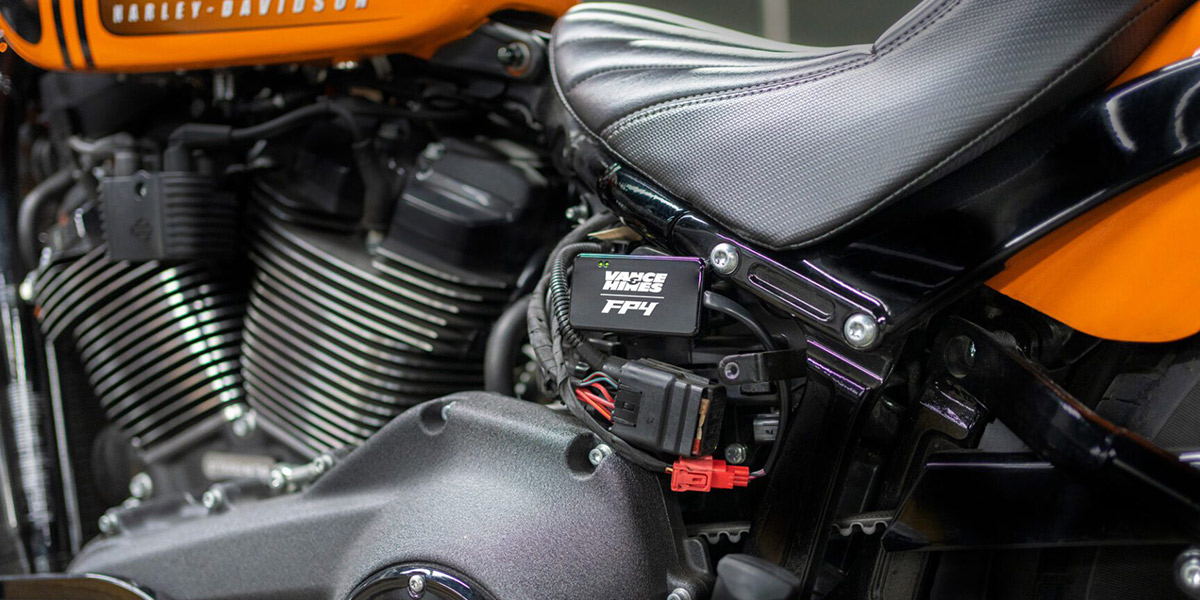 Fuelpak FP4 チューニング用品 フューエルパック VANCE & HINES